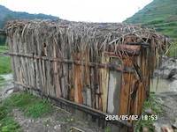 2020-05-02: Living cabin in the middle of the mining site