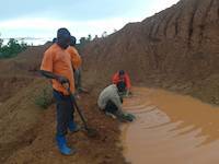 Verifying the overburden for gold particles