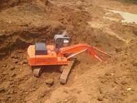 Excavating soft ores for processing on the wash plant, recovering gold