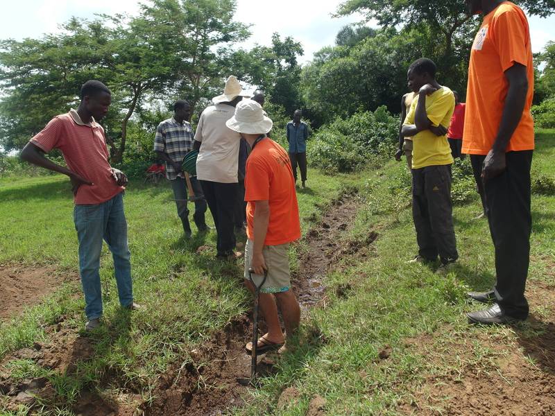 Miners prospecting for gold