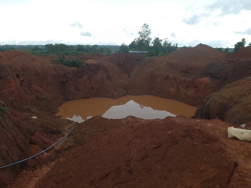 The open pit with rich gold ore under there