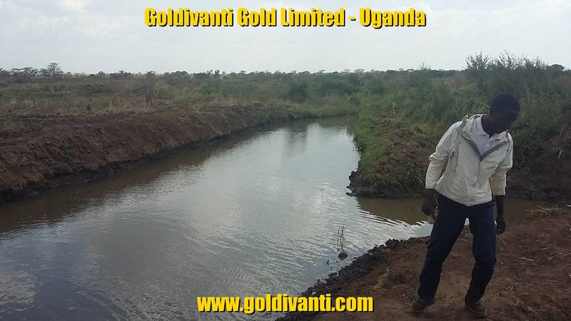 Gold prospecting on river in Northern Uganda