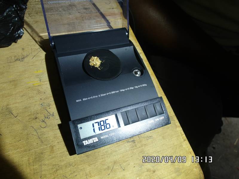 https://www.startyourowngoldmine.com/images/syogm/uganda/2020/04/2020-04-09/800/SAM_0419.JPG