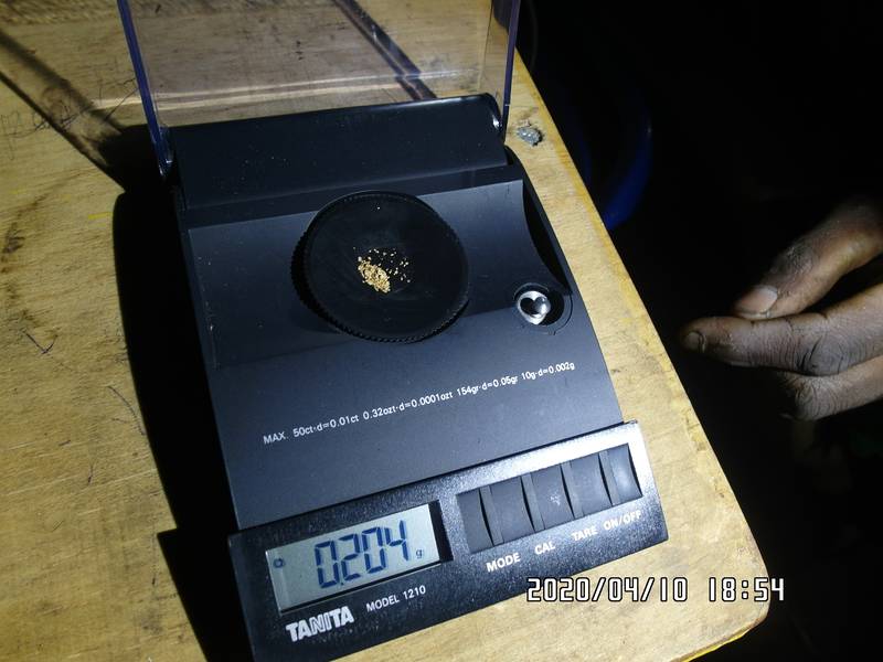 https://www.startyourowngoldmine.com/images/syogm/uganda/2020/04/2020-04-10/800/SAM_0438.JPG